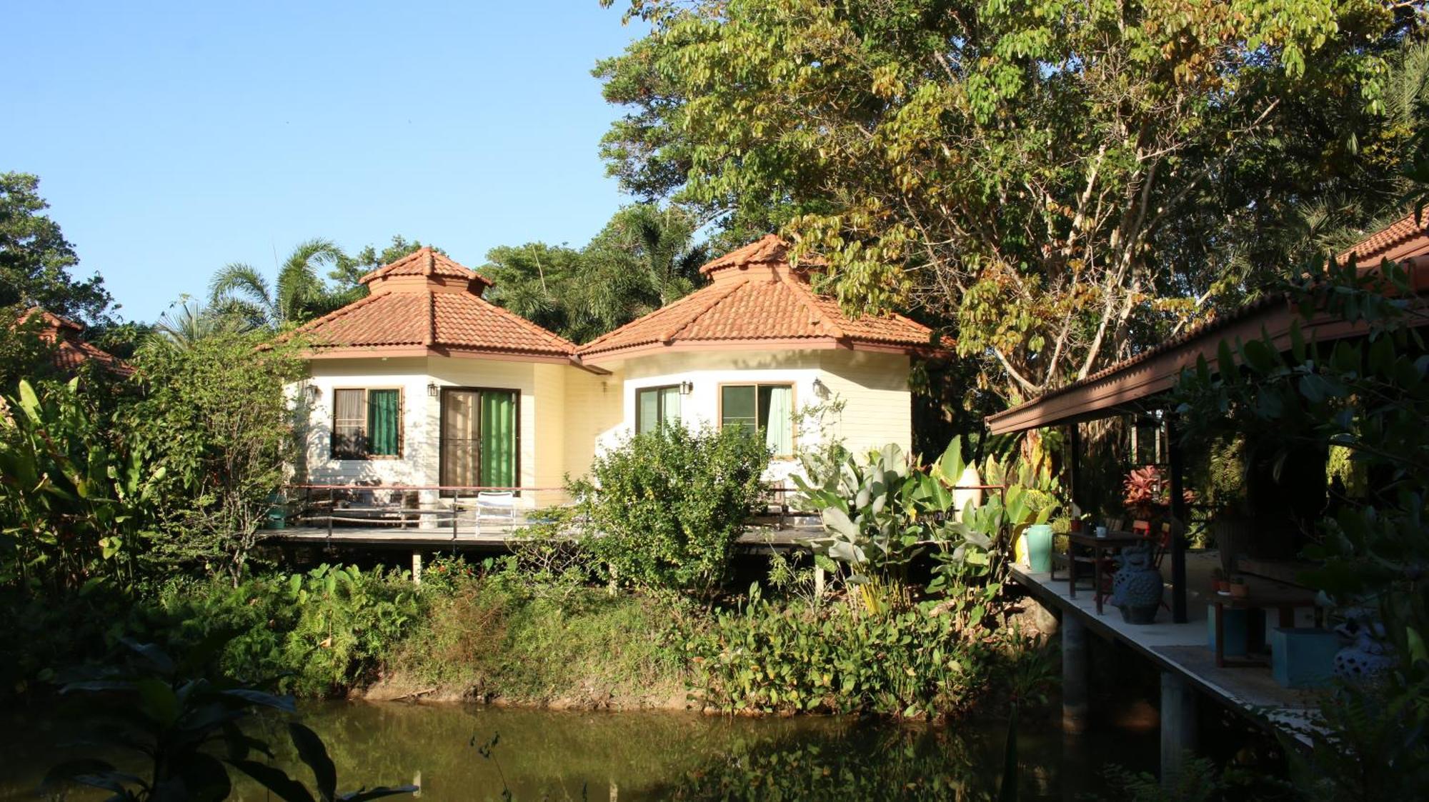 Navari Homestay Rayong Bagian luar foto