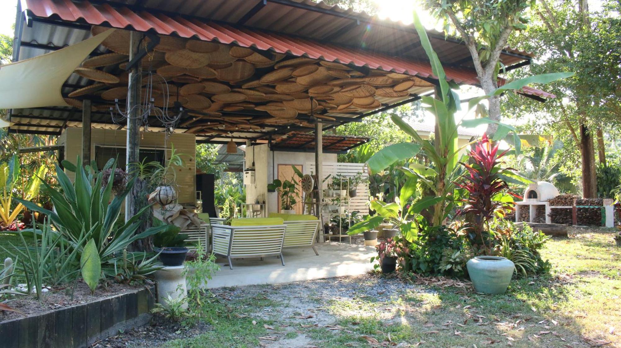 Navari Homestay Rayong Bagian luar foto